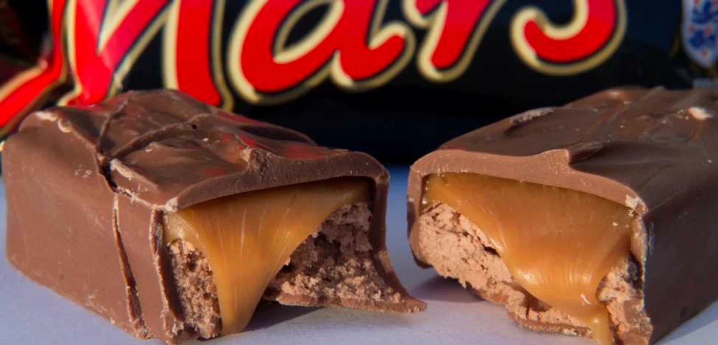 Batoanele de ciocolată Mars, Snickers şi Milky Way vor fi scoase de pe rafturi din 55 de ţări FOTO: Guliver / Getty Images