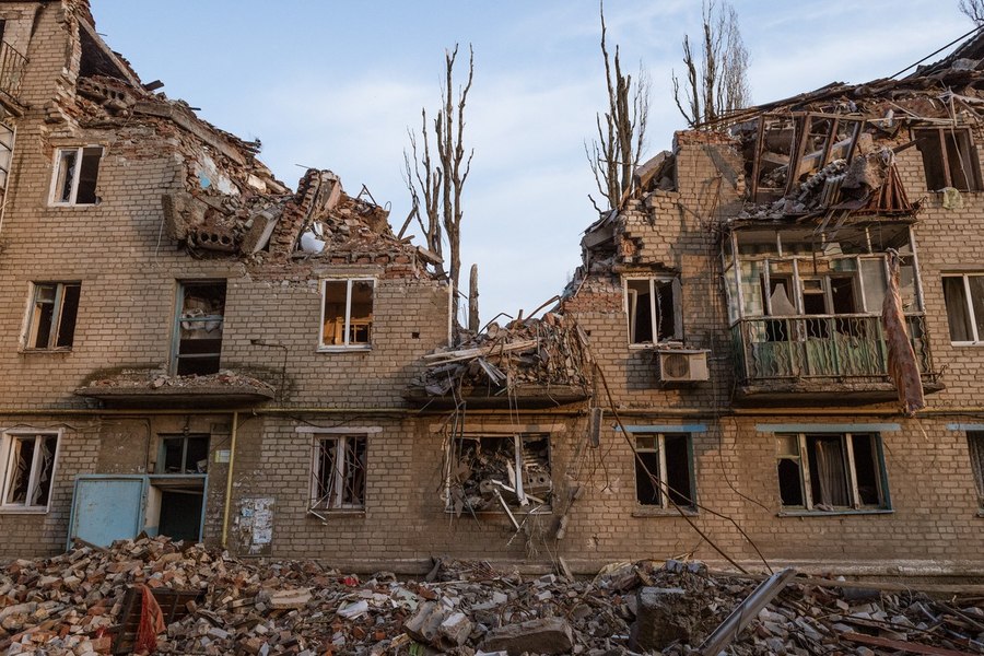 Rusia încearcă să spargă apărarea ucraineană la Orlovka. Atacurile au fost respinse, dar situaţia este dificilă