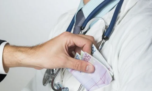 Medicul Dragoş Gabriel Găman este acuzat de luare de mită