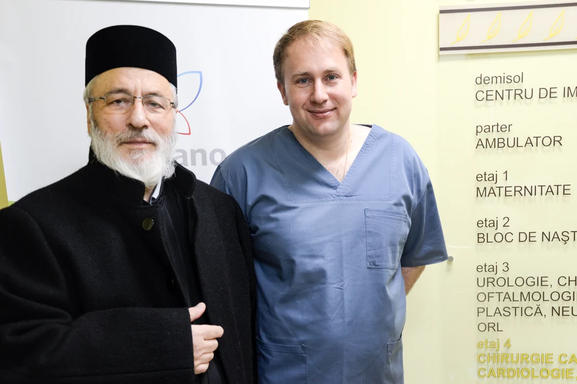 
    Părintele a fost operat, în 3 martie, de o echipă de chirurgi, coordonată de conf. dr. Victor Costache  