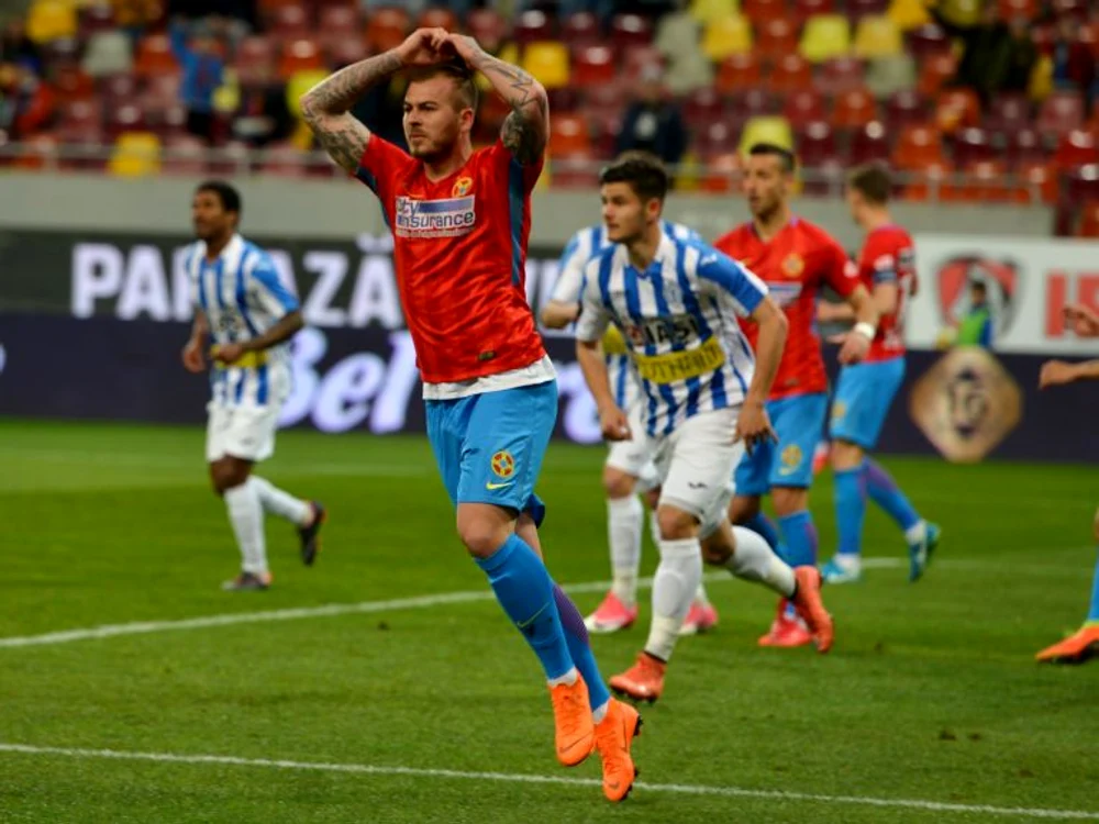 
    Alibec a facut multe crize de nervi pe teren in timpul ultimului sezon şi deja nimeni nu-l mai suportă la AstraFOTO: Sportpictures.eu  