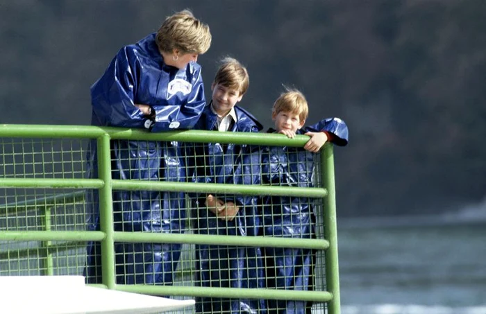 diana si baietii ei wenn3669337 0 jpeg