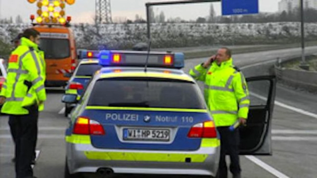 
    Șoferița din România a fost condamnată la 188 de zile de închisoare pentru că nu a plătit cele 100 de amenzi de circulațieFoto: stiripesurse.ro  