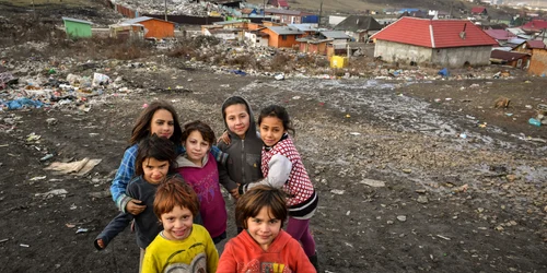AFP  20190331  1F771R  v1  HighRes  RomaniaEuEnvironmentVoteSocialPoverty jpg