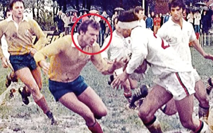 La meci, în tricoul echipei Griviţa Roşie, pentru care a jucat timp de 13 ani p Foto: arhivă personală