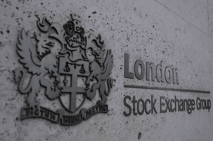Indicele Bursei de Valori din Londra a scăzut cu 3,8% pe fondul problemelor Credit Suisse