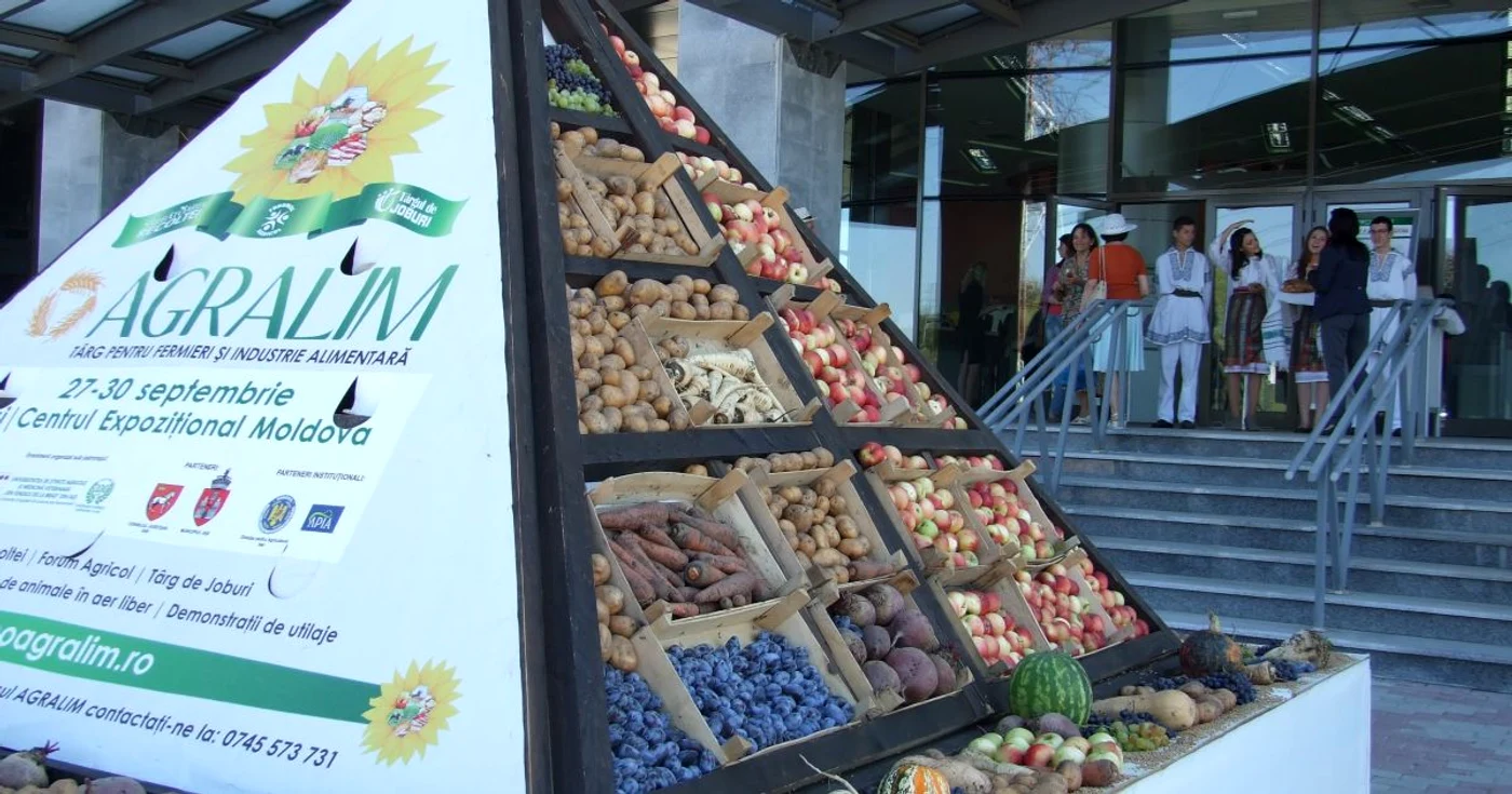 Târgul de la Centrul Expoziţional "Moldova"