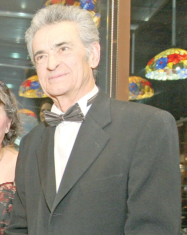 Iurie Darie