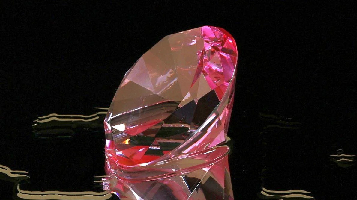Cea mai mare mină de diamante roz din lume a fost închisă jpeg