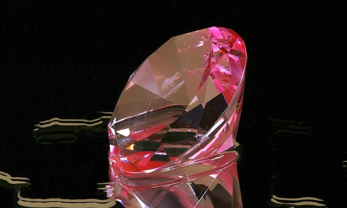 Cea mai mare mină de diamante roz din lume a fost închisă jpeg