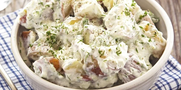 salata de cartofi jpeg