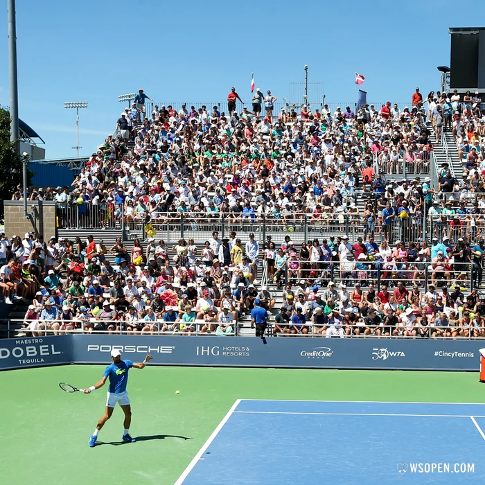 Djokovici, antrenament cu casă închisă. FOTOGRAFII: Twitter / Western & Southern Open