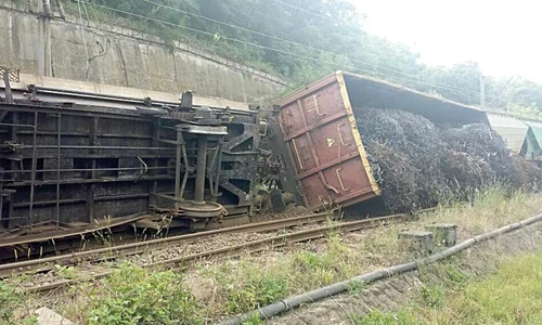 6 act 4 tren accident jpeg