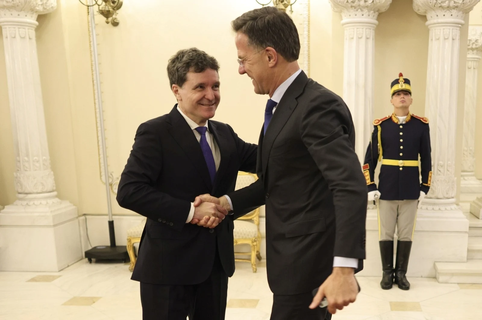 Bucureștiul devine miercuri capitala securității globale: România găzduieşte pentru a patra oară Summitul B9