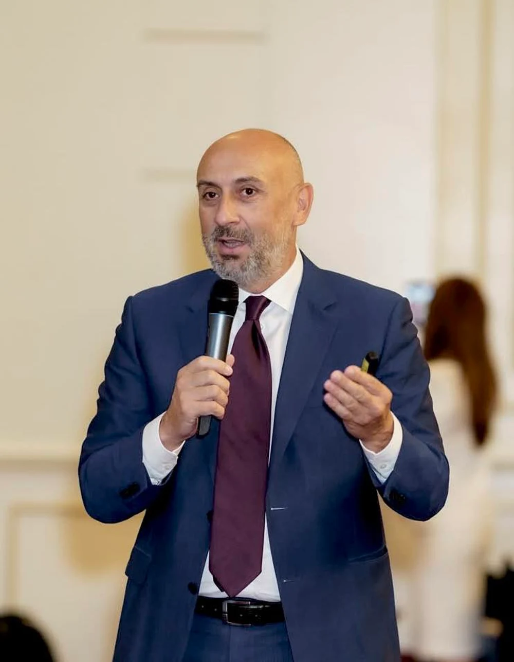 Șefii ANPC Sebastian Hotca și Paul Anghel se întorc în funcții, ca urmare a ridicării măsurii controlului judiciar