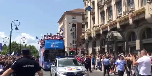 5b0bd926df52022f757ee647 jpg