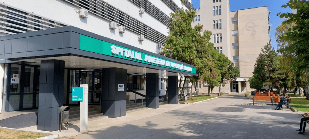 Bebeluș din Olt, mort la câteva ore de la externarea din spital. „M-am gândit că e spital mai mare, mi-l fac bine”