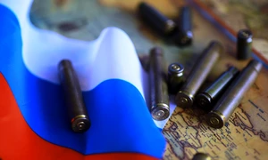 gloante pe steagul rusiei   razboi informational foto shutterstock jpg