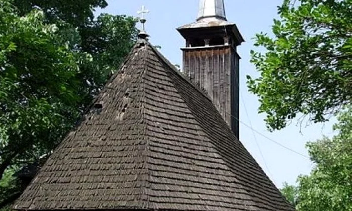 Două biserici din lemn vor fi restaurate cu bani europeni jpeg