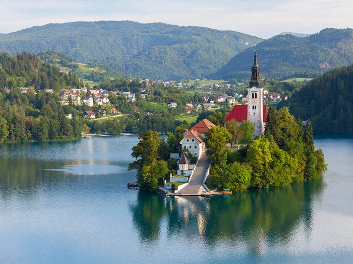 Orașul Bled din Slovenia jpeg