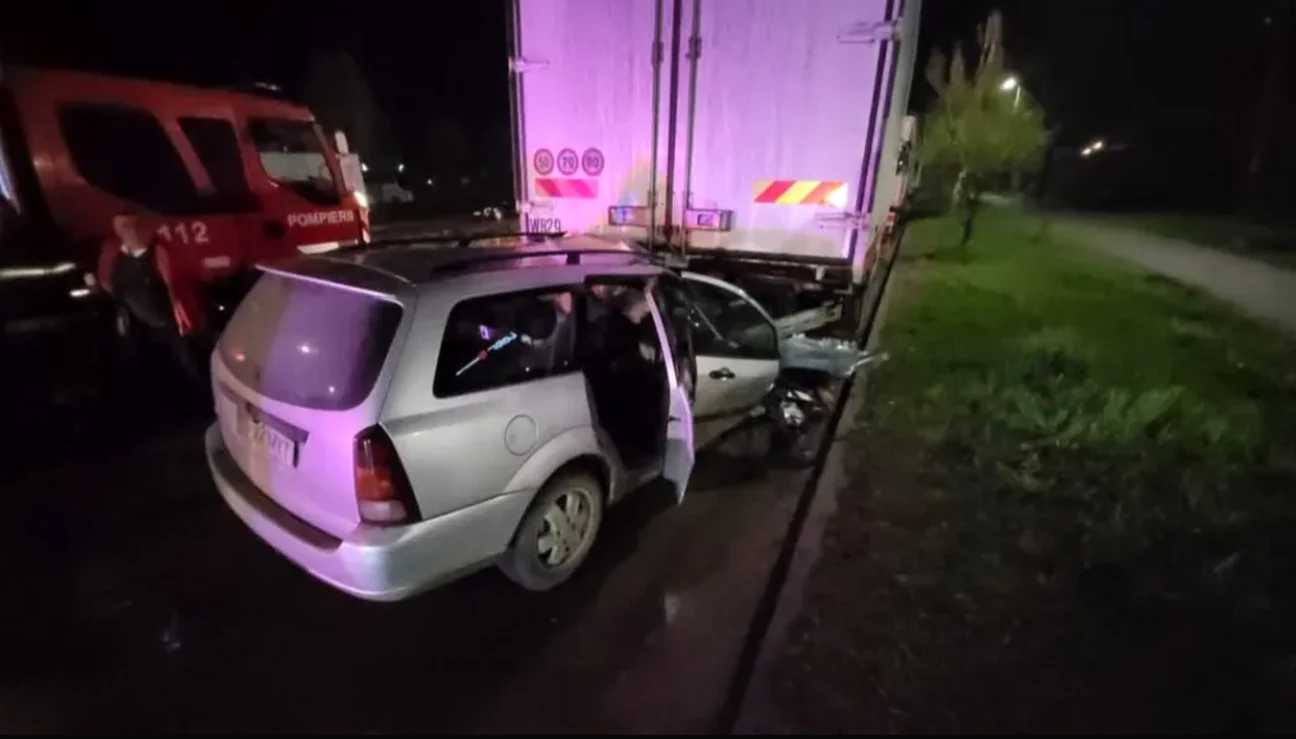 Imagine de la locul accidentului. FOTO: Ziar Top de Arges
