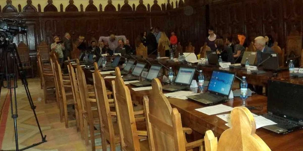 Aşa arăta sala în care ar fi trebuie să se ţină şedinţa CL Galaţi din 26 mai 2016