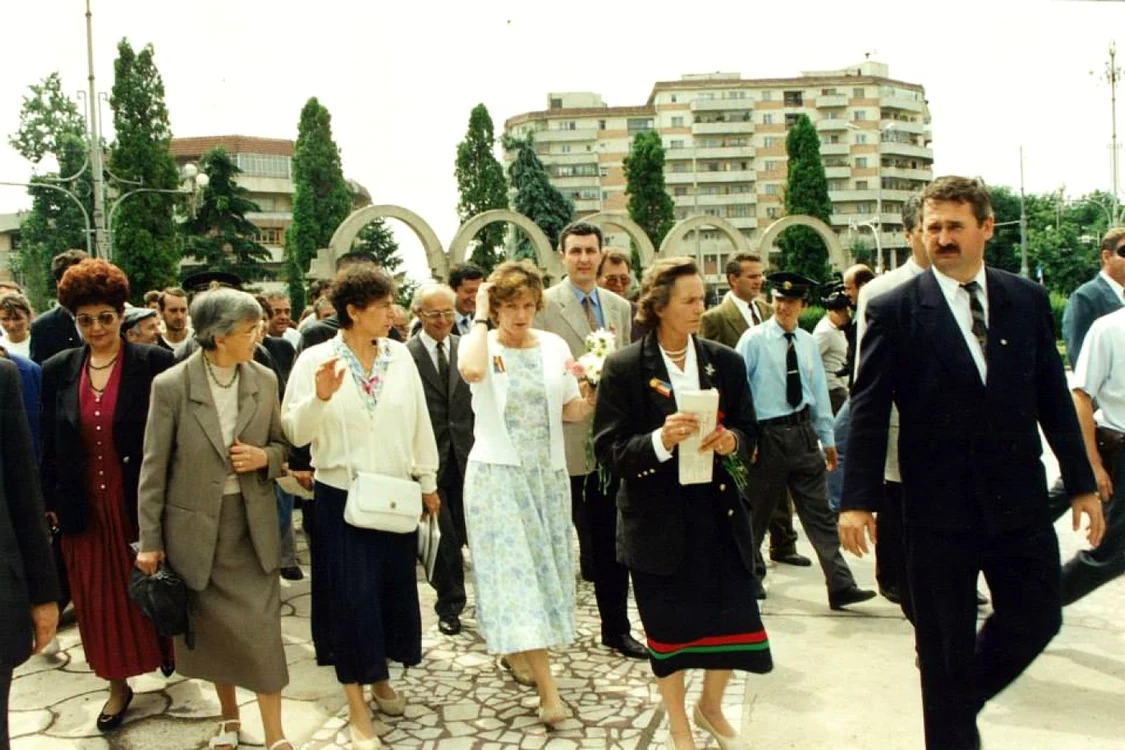 Familia regală va face un drum simbolic de ziua naţională între cele două gări ridicate sub domnia Regelui Carol I, Sinaia şi Gara de Nord FOTO Adevărul
