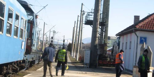 Călătorii trebuie să fie atenţi la orarul trenurilor din această perioadă