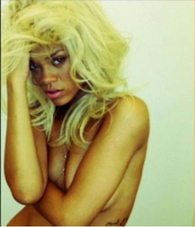 
    Rihanna  