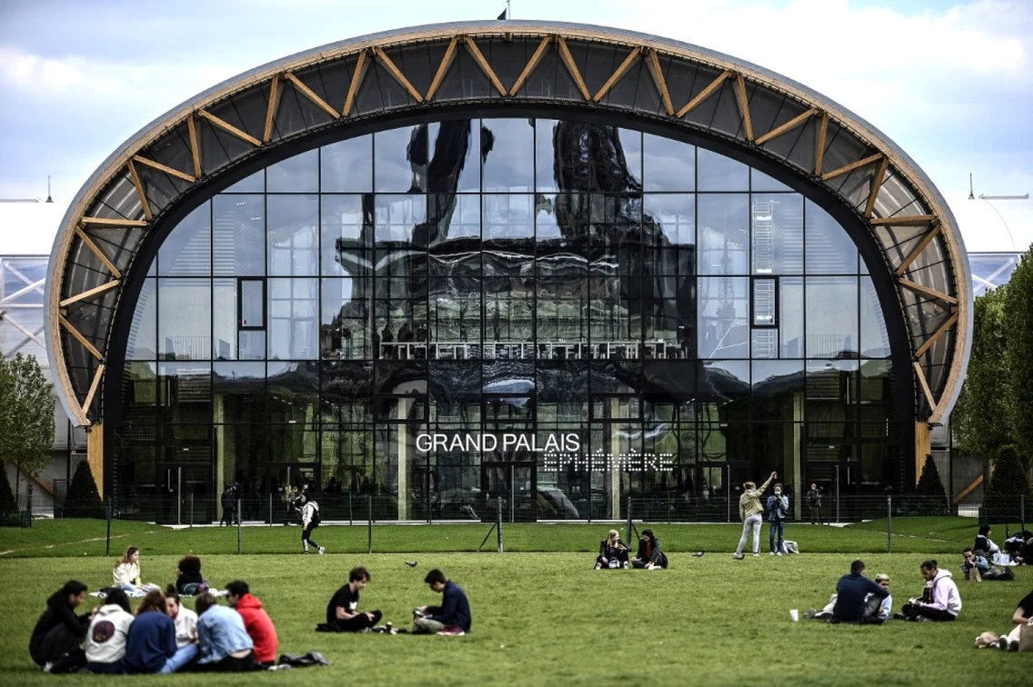 Grand Palais Ephémère din Paris FOTO AFP / CHRISTOPHE ARCHAMBAULT