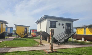 casuta rasturnata jpg