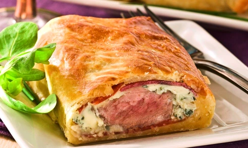 placinta cu carne si branza jpeg