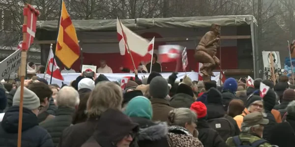 protest Copenhaca privind Groenlanda captura video Youtube DRM News png