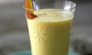 smoothie de mango cu ghimbir jpeg