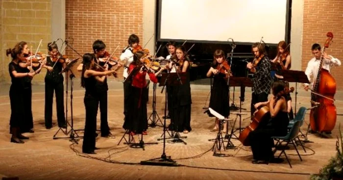 Orchestra de coarde „School of gifted children“