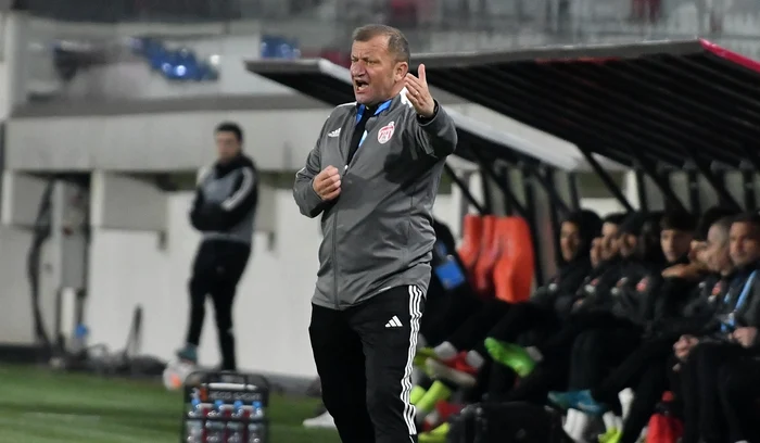 Dorinel Munteanu a pornit cu o înfrângere (FOTO: Sportpictures)