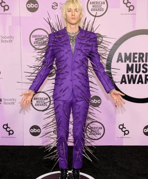 Machine Gun Kelly, American Music Awards. Sursa foto: Instagram