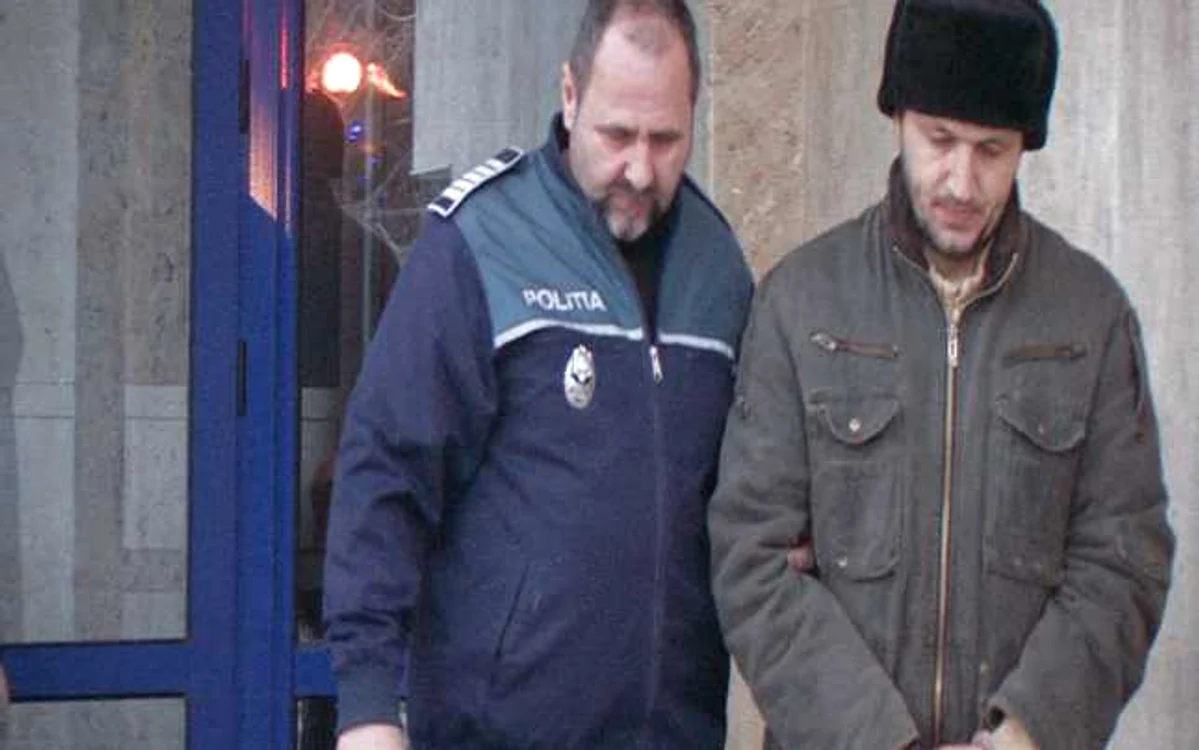 Preotul botoşănean Daniel Andricioaei este acuzat că şi-a omorât tatăl FOTO Cosmin Zamfirache