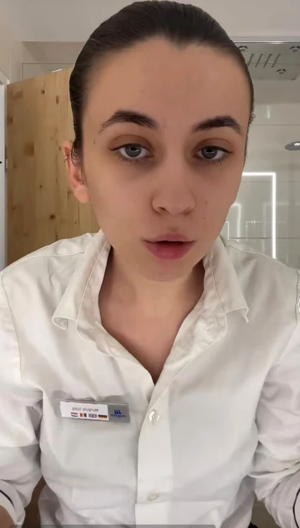 Românca care se plânge de mâncarea din Germania Foto: captură TikTok