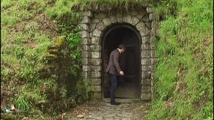 Tunelul secret ducea din castel direct în grădina fortăreţei. FOTOArhivă.