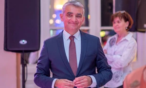 VLad Oprea   Facebook jpg