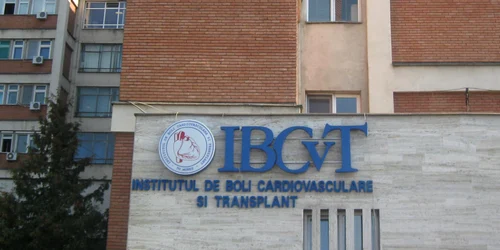 Concursul va avea două etape