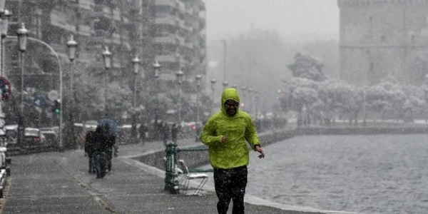 Vreme severă - iarnă - Grecia / FOTO AFP