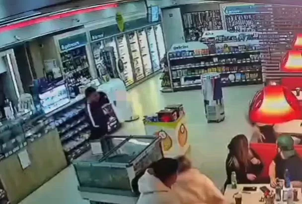 Fiul viceprimarului din Șelimbăr a scăpat de pușcărie după ce a bătut cu bestialitate un tânăr. Ce au decis judecătorii