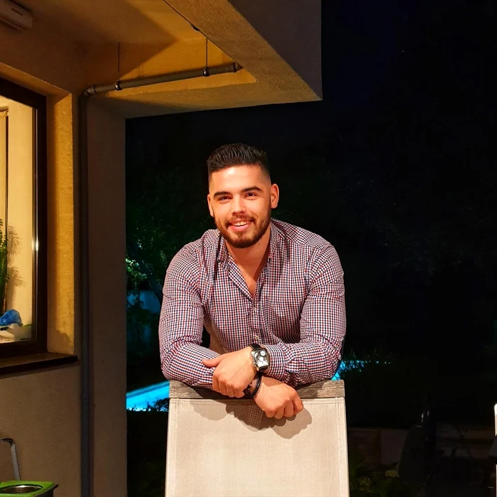 Maximilian Toader este acum un bărbat în toată firea