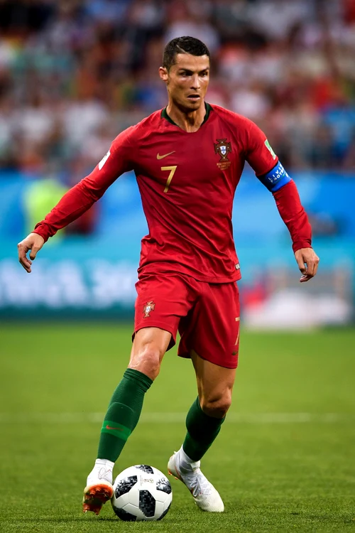 Cristiano Ronaldo este unul dintre cei mai valoroşi fotbalişti ai planetei