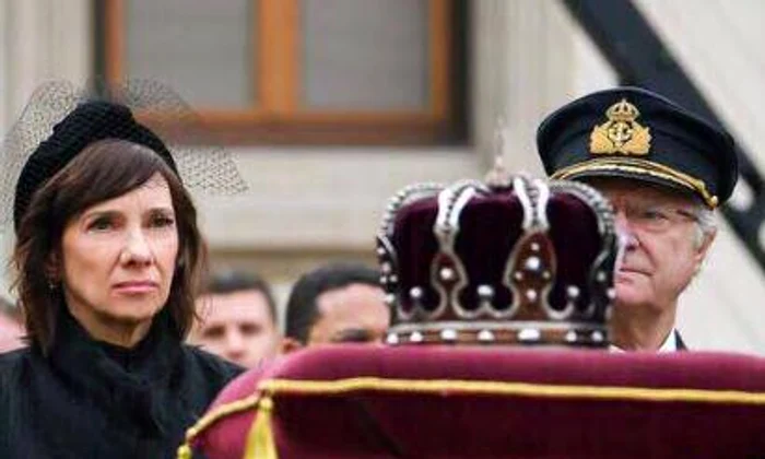 Carmen Iohannis satena jpeg