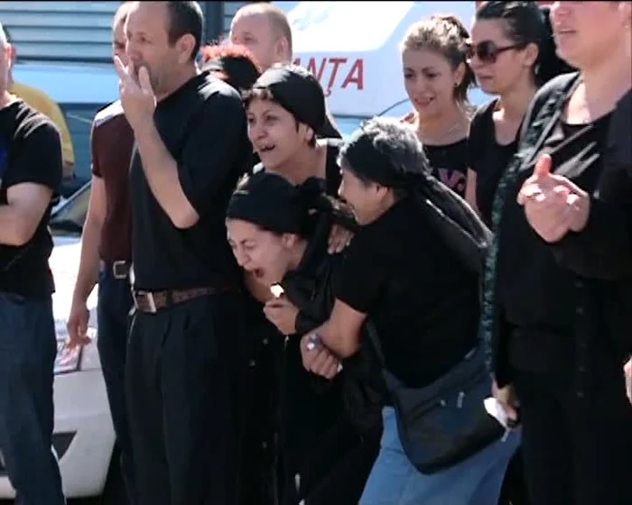 
    Cristi Gălbenuşe şi soţia sa  