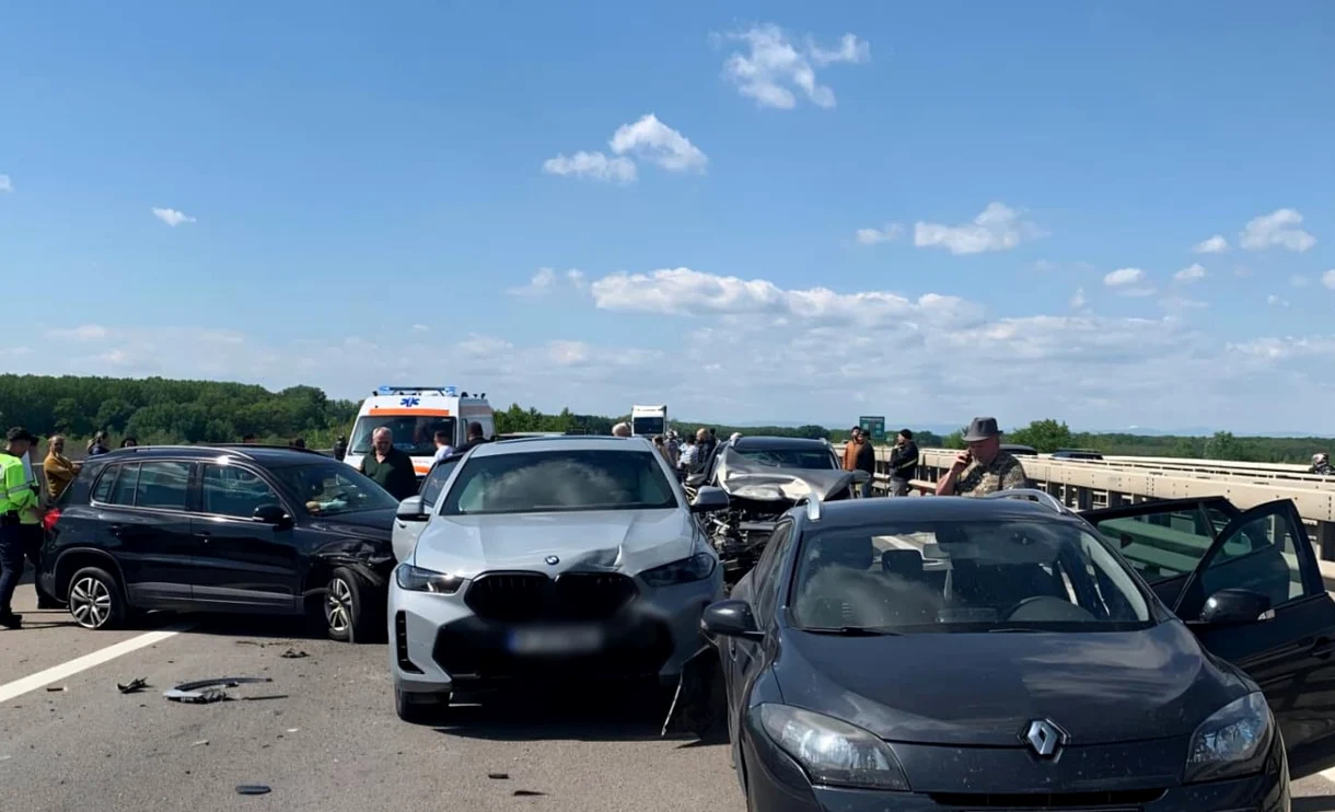 Traficul a fost între timp reluat