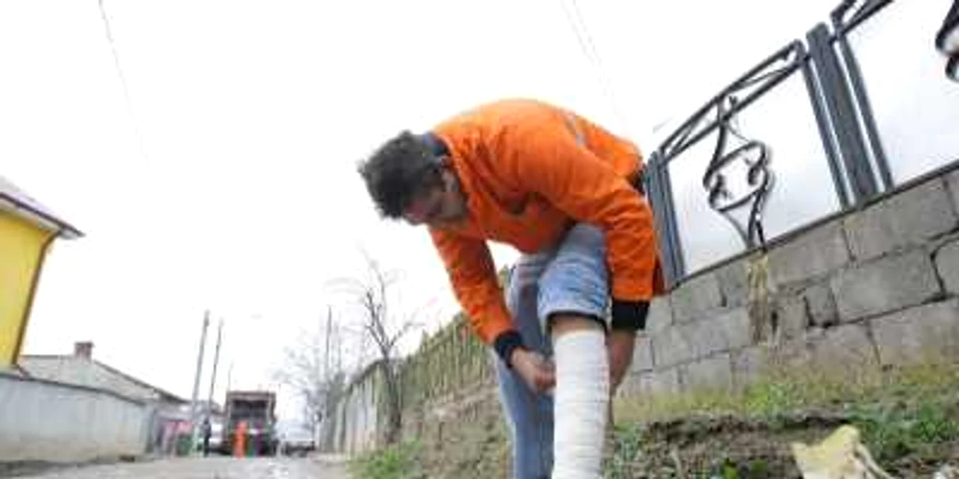 Craiova: Tiberiu Pârvu acuză dureri groaznice la nivelul piciorului.